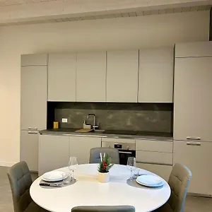 https://a-casa-mia-ravenna.emilia-romagnahotels.net